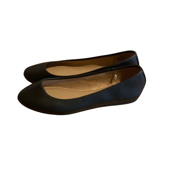 Universal Thread Black Ballet Flats Size 8.5 - Picture 6 of 8